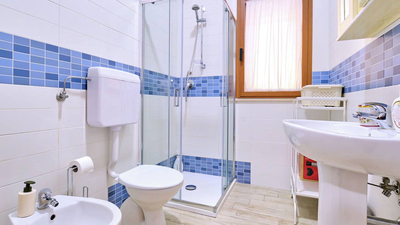 Photo of Bathroom in Tollo