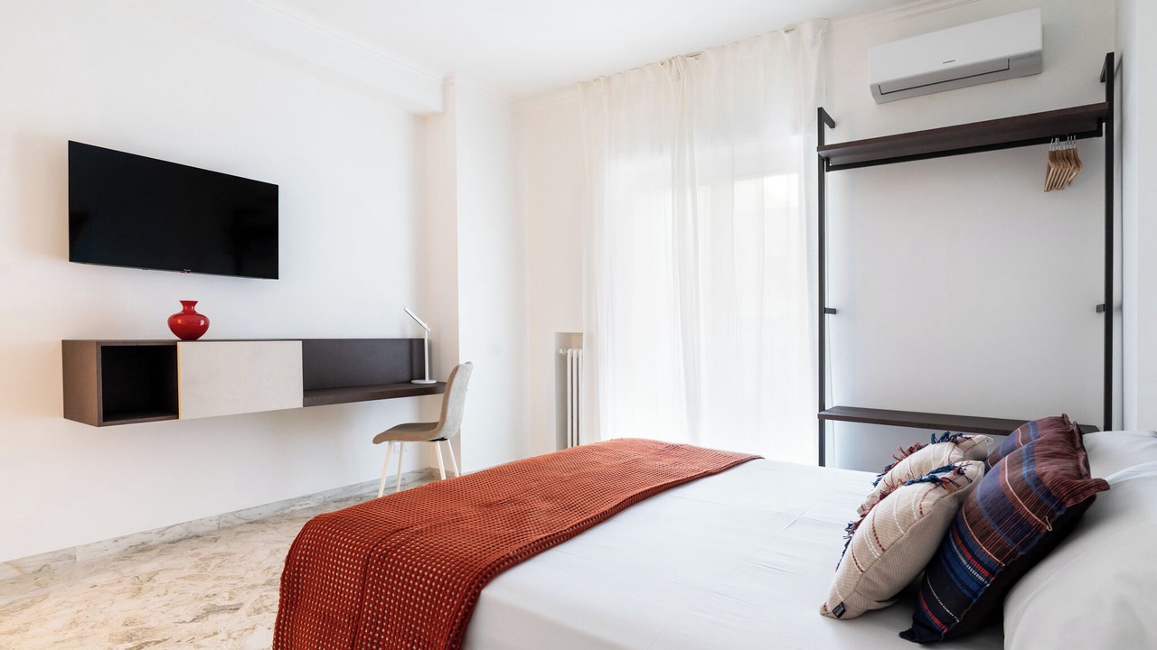 Photo of Bedroom in Bari City Centre