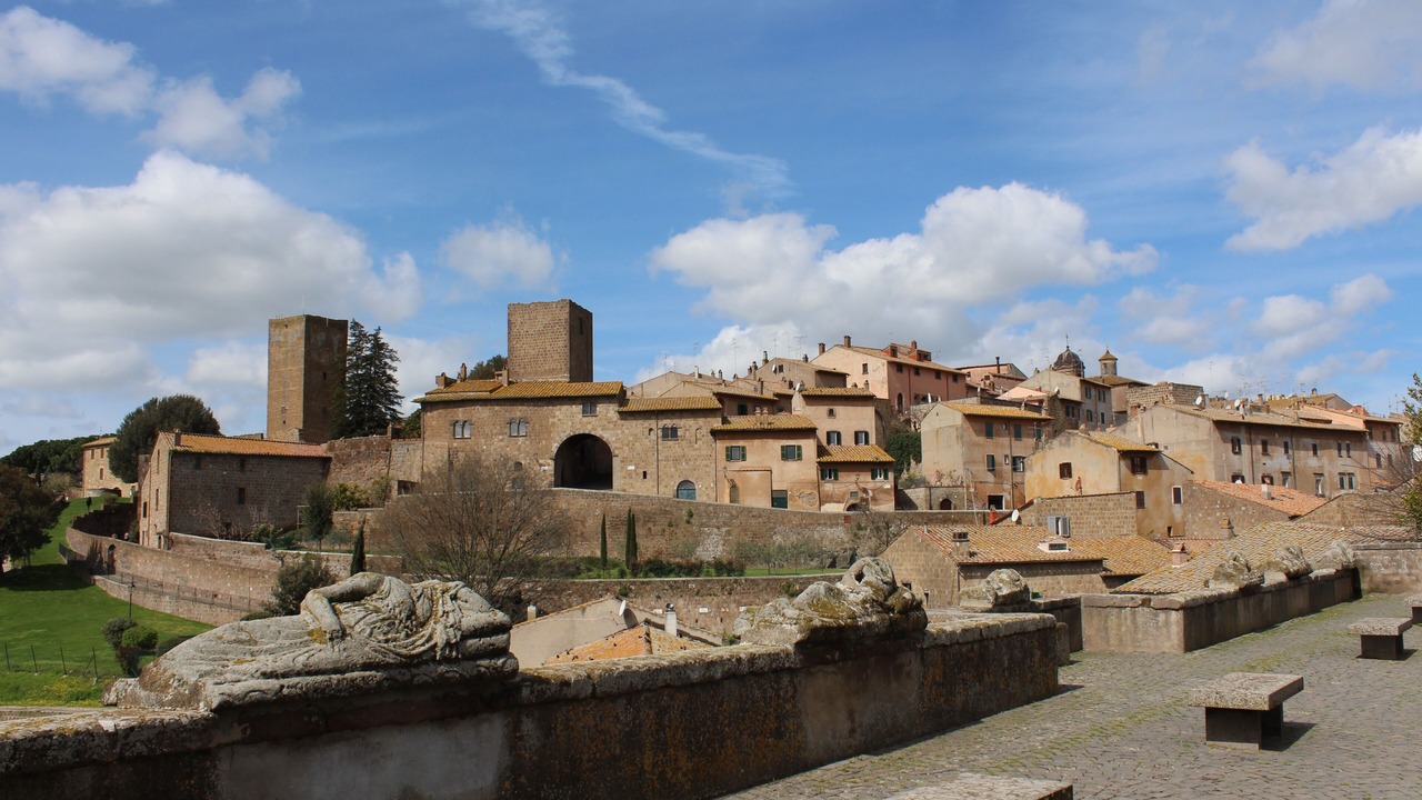 Photo of Others in Tuscania