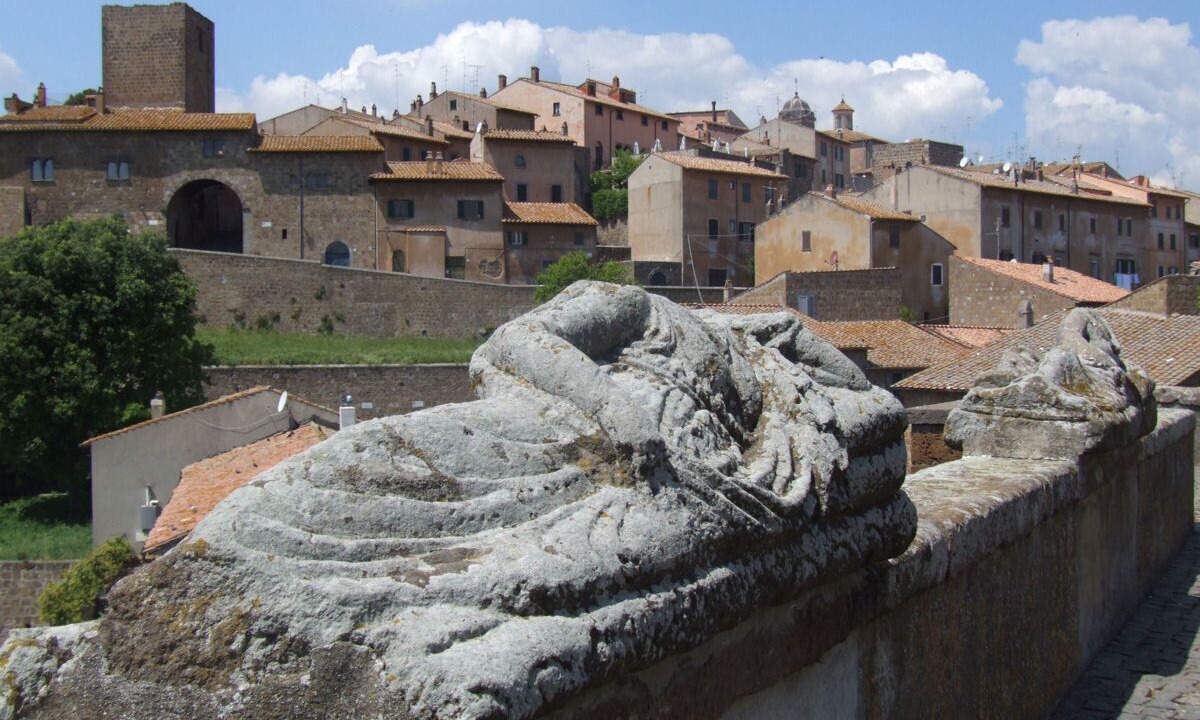 Photo of Others in Tuscania