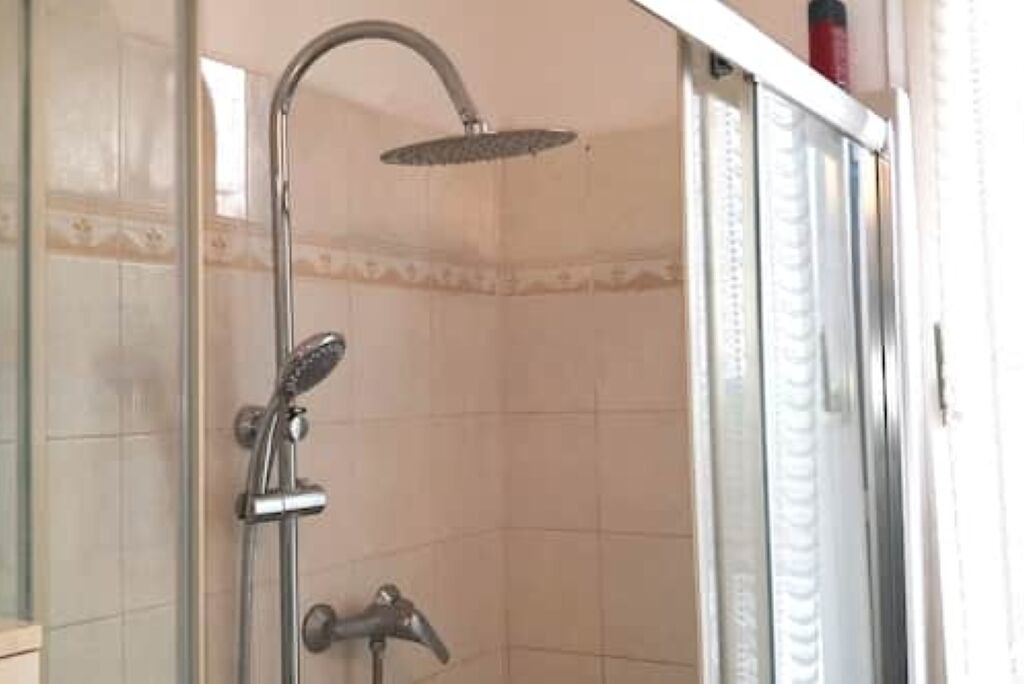 Photo of Bathroom in Lugo