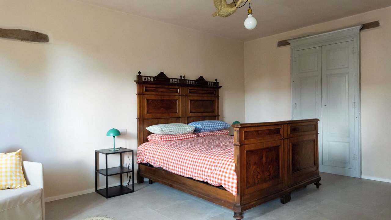 Photo of Bedroom in Calosso