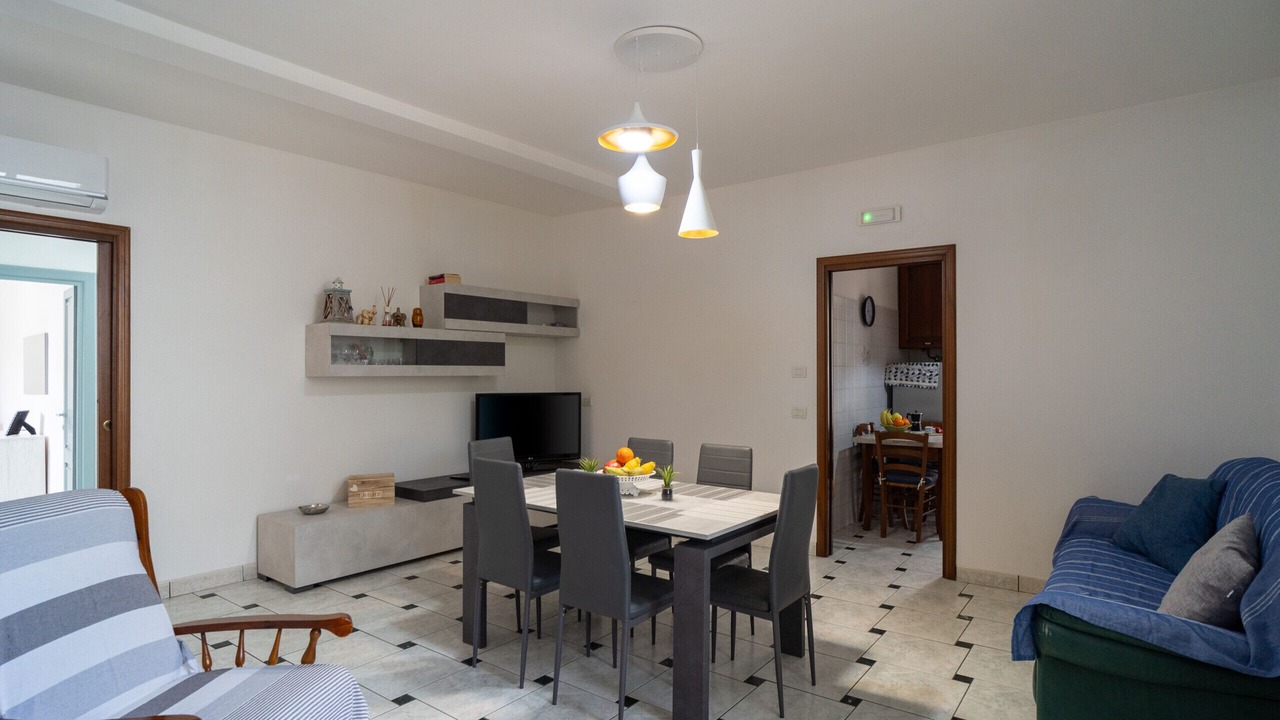 Photo of Livingroom in Tortoreto Lido