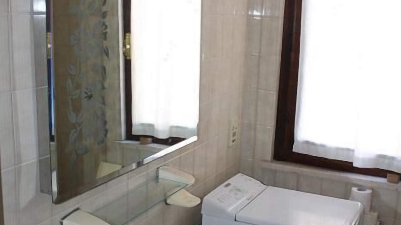 Photo of Bathroom in Marcelli
