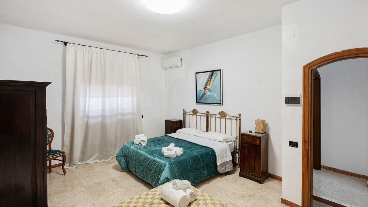 Photo of Bedroom in Torre Annunziata