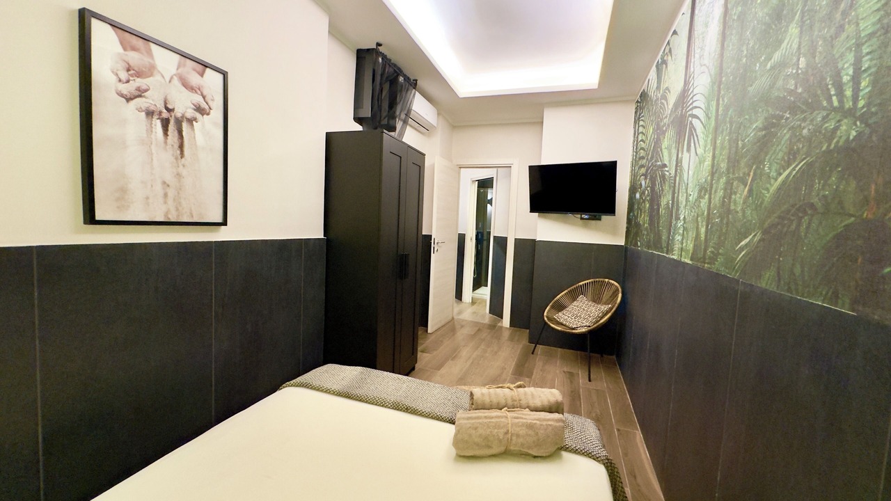Photo of Bedroom in Naples