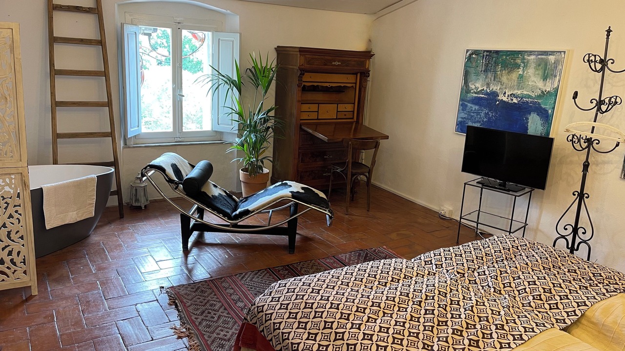 Photo of Bedroom in Castellina Marittima