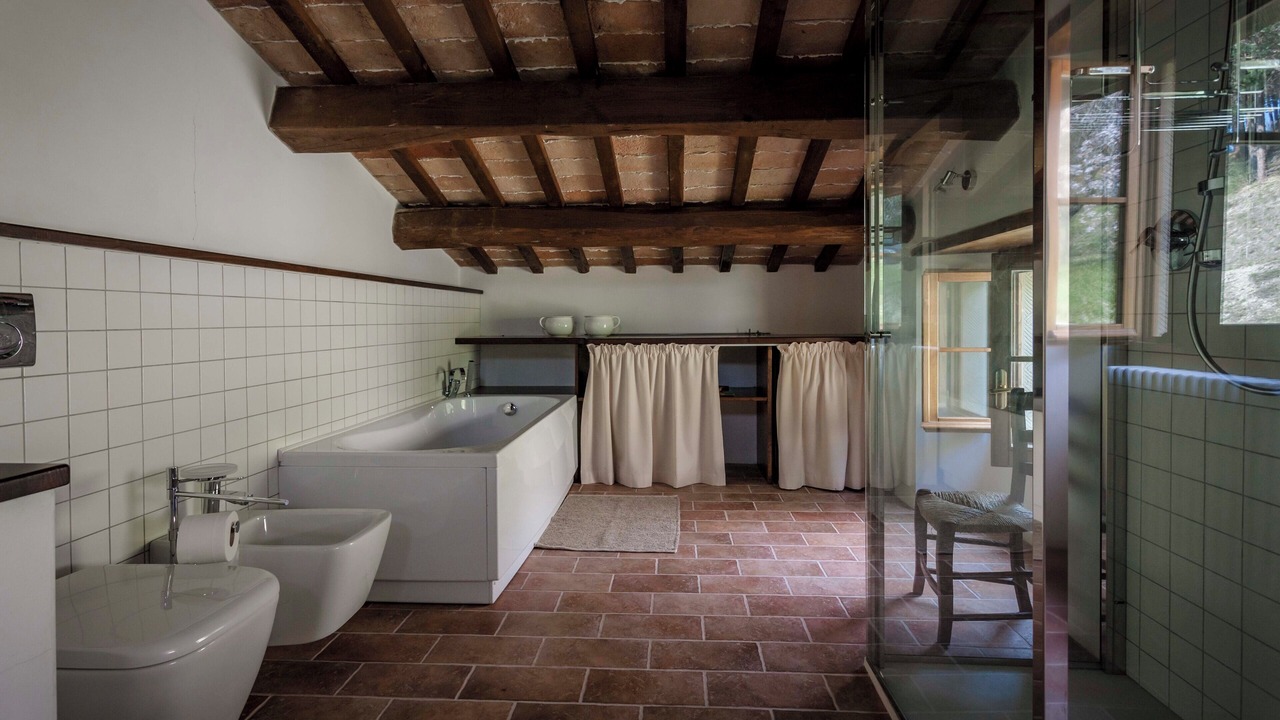 Photo of Bathroom in Tredozio