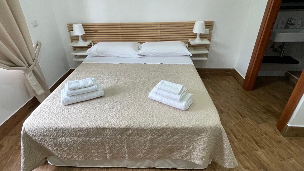Photo of Bedroom in Naples City Centre