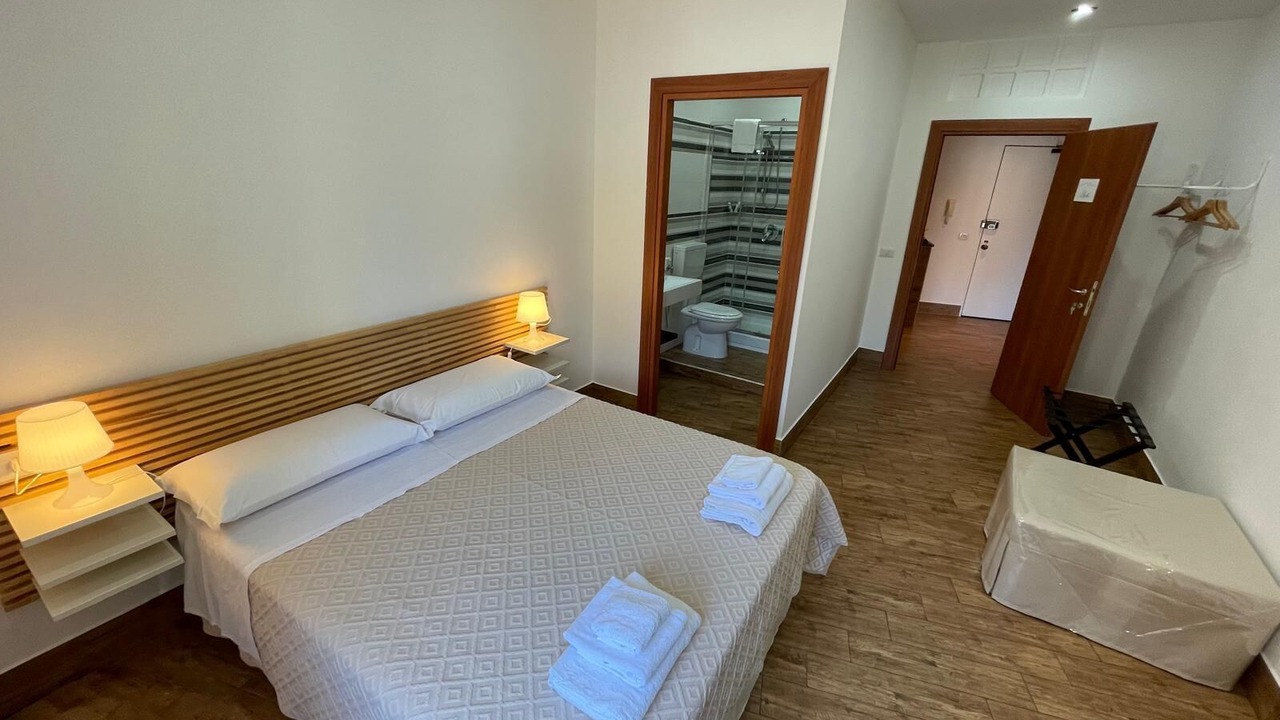 Photo of Bedroom in Naples City Centre
