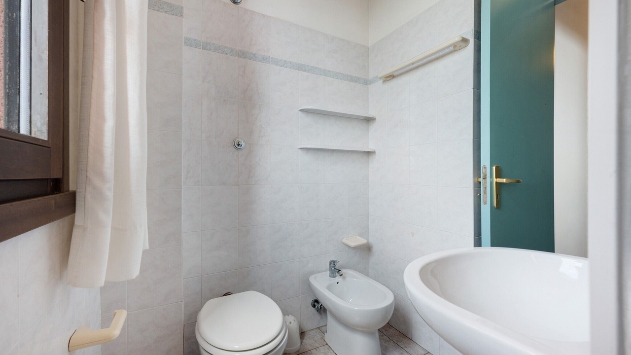 Photo of Bathroom in Palinuro