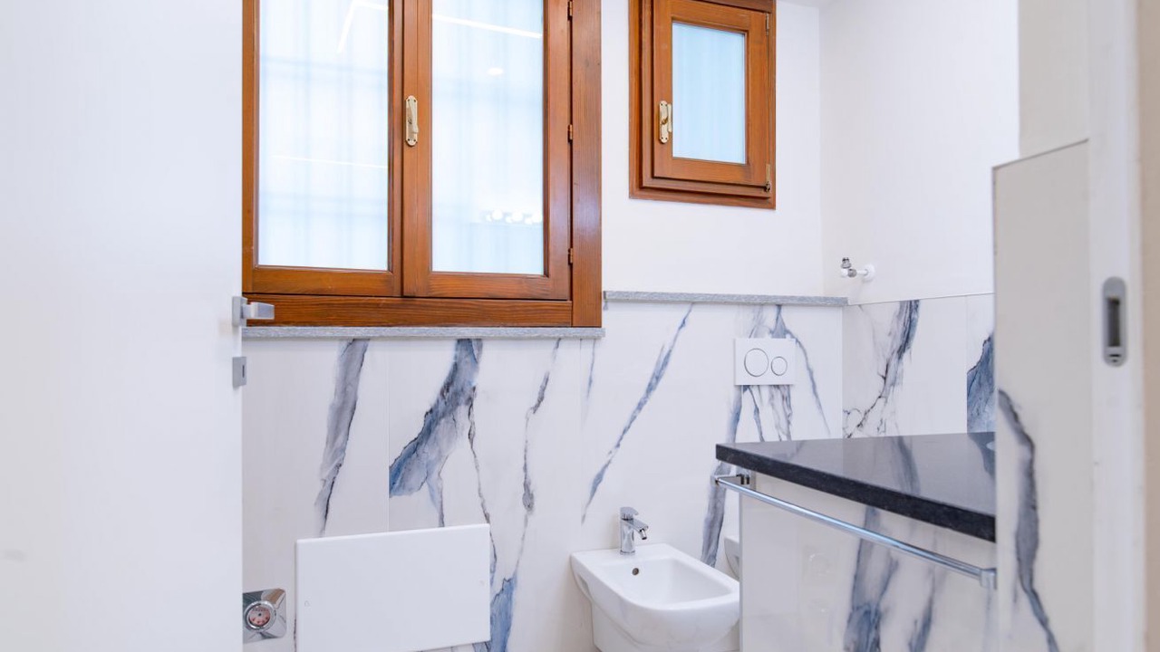Photo of Bathroom in Historic Centre