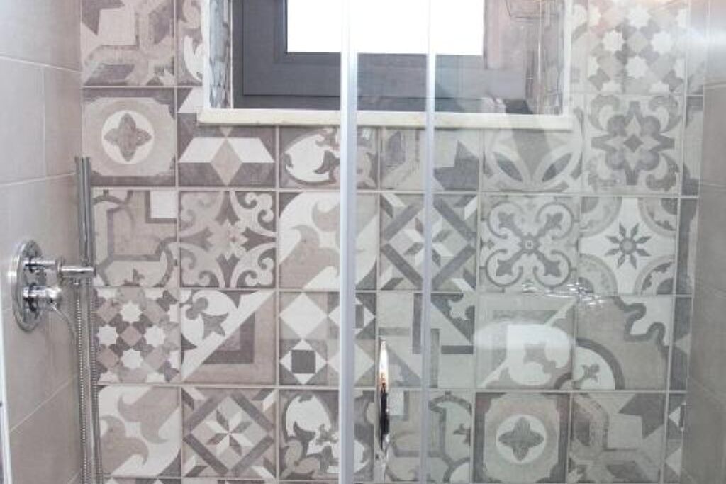 Photo of Bathroom in Bacoli