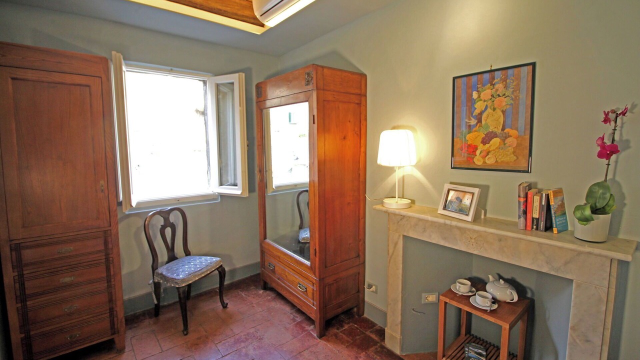 Photo of Bedroom in Cortona Old Town