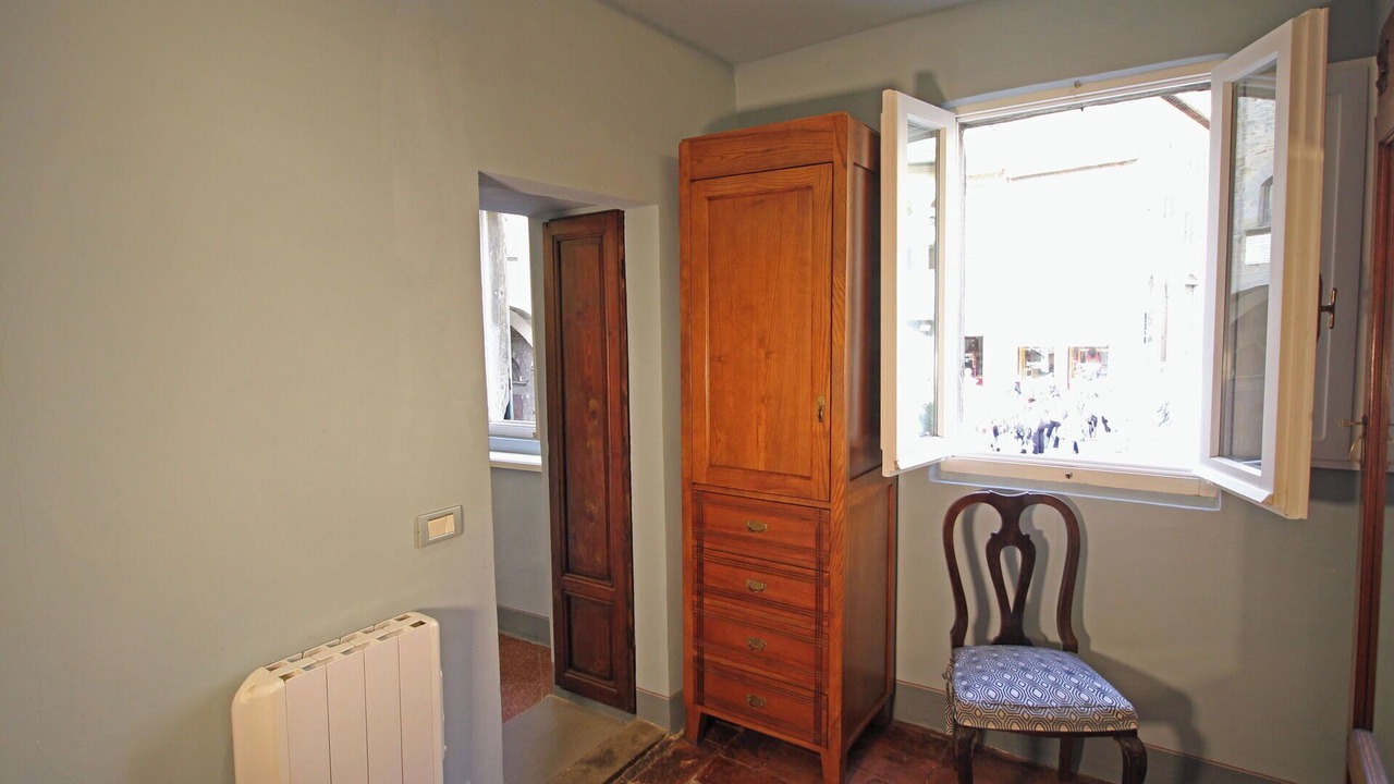 Photo of Bedroom in Cortona Old Town