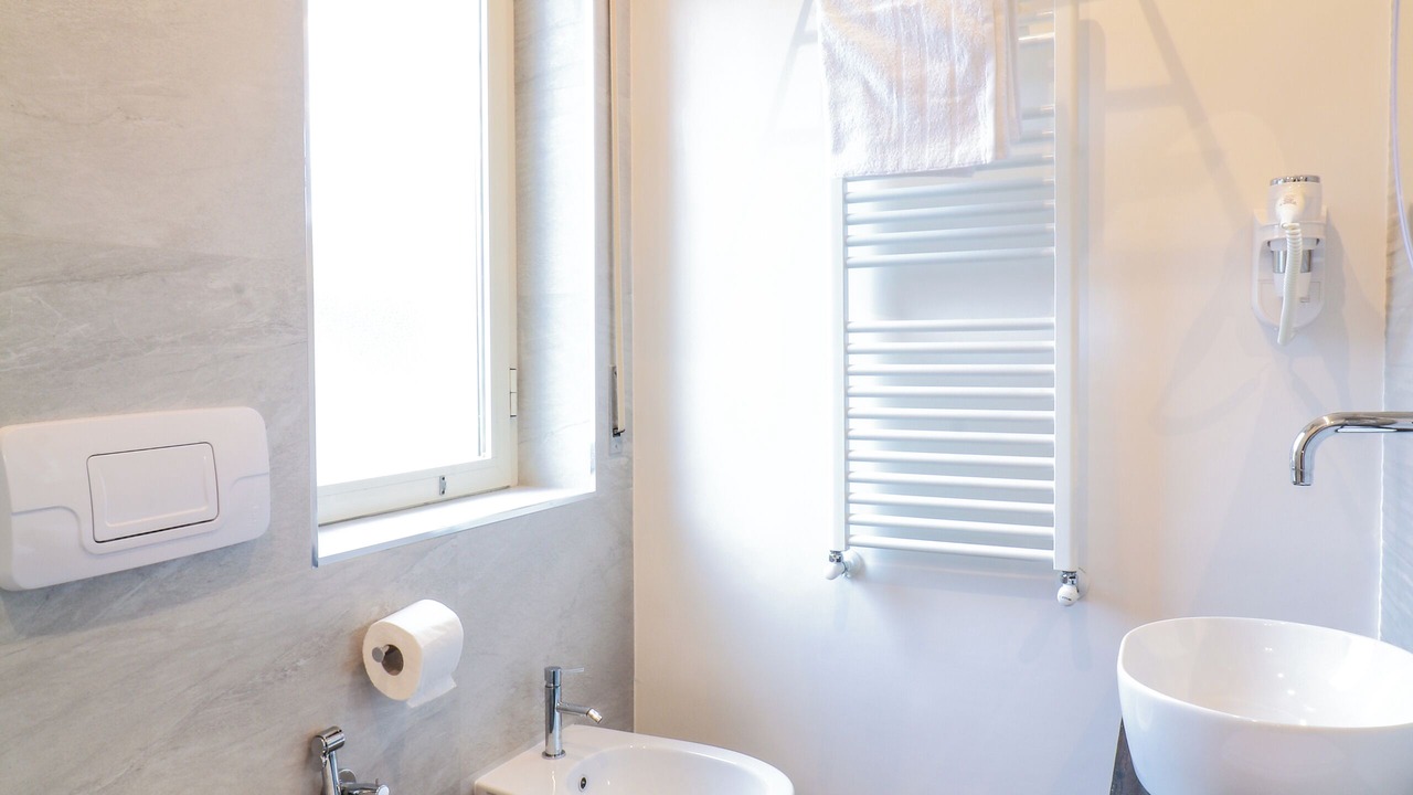 Photo of Bathroom in Fuorigrotta