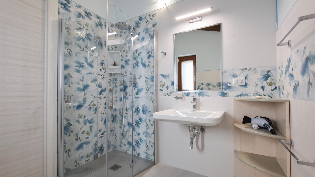 Photo of Bathroom in Laureana Cilento