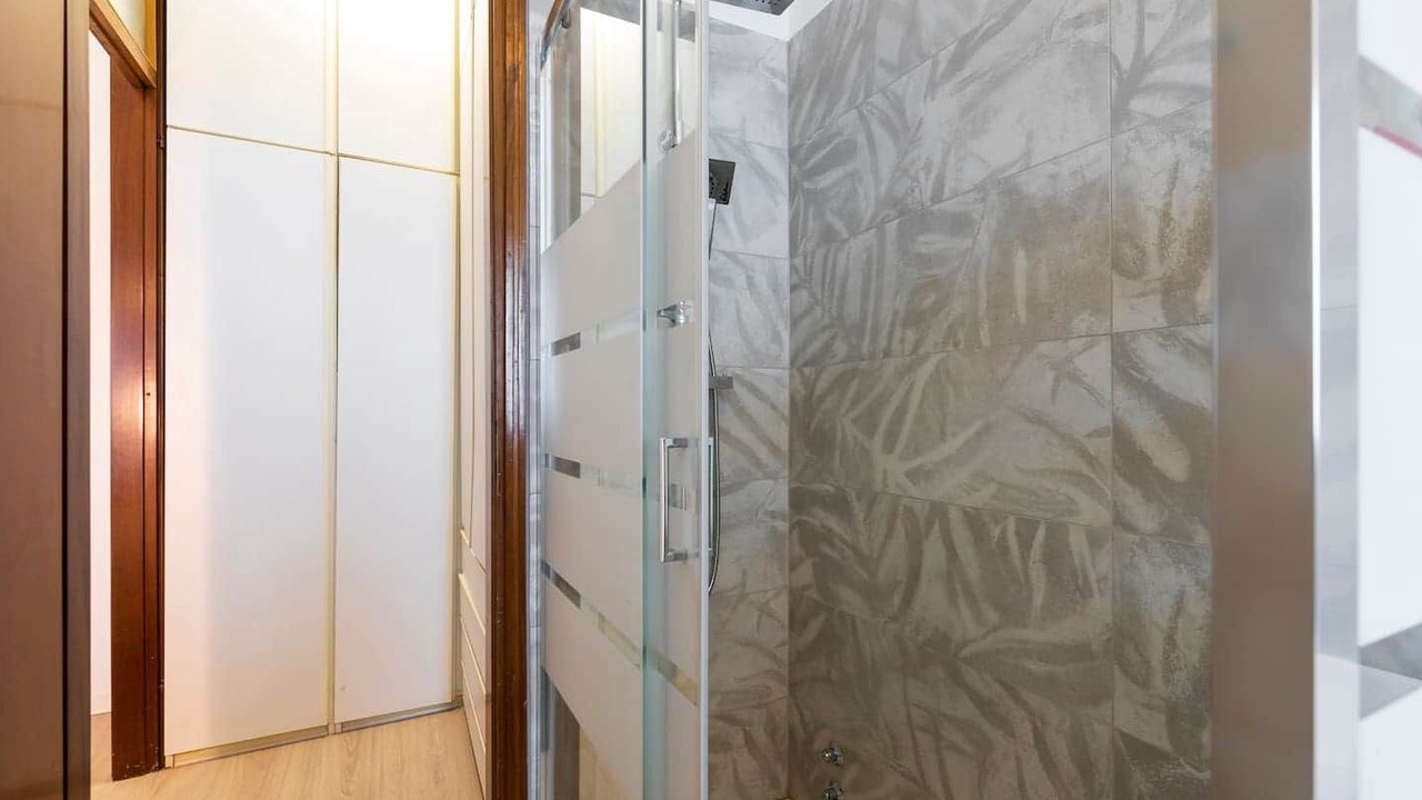 Photo of Bathroom in Rho