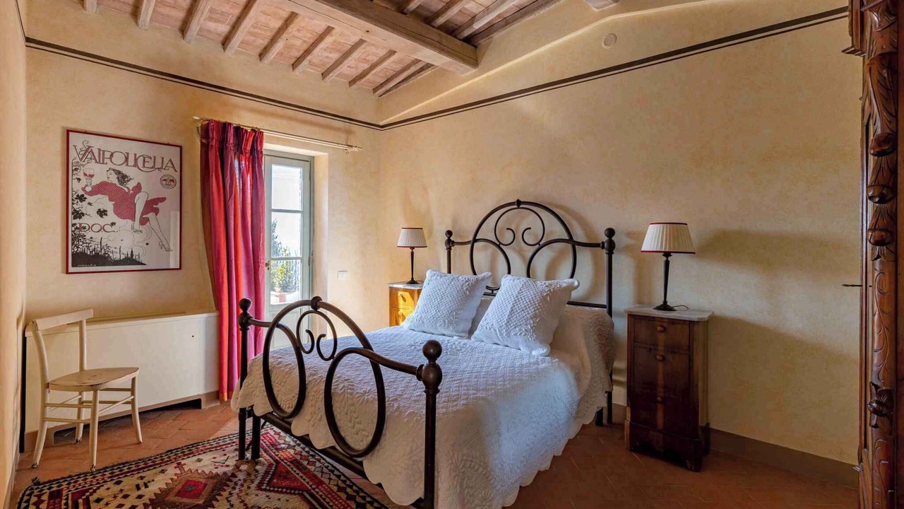 Photo of Bedroom in Montalcino