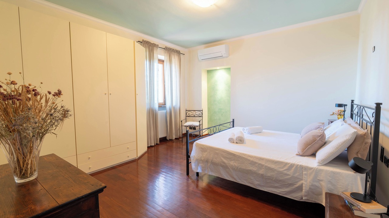 Photo of Bedroom in Torre San Patrizio