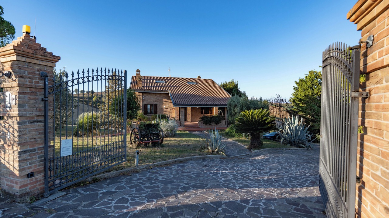 Photo of Outdoor in Torre San Patrizio