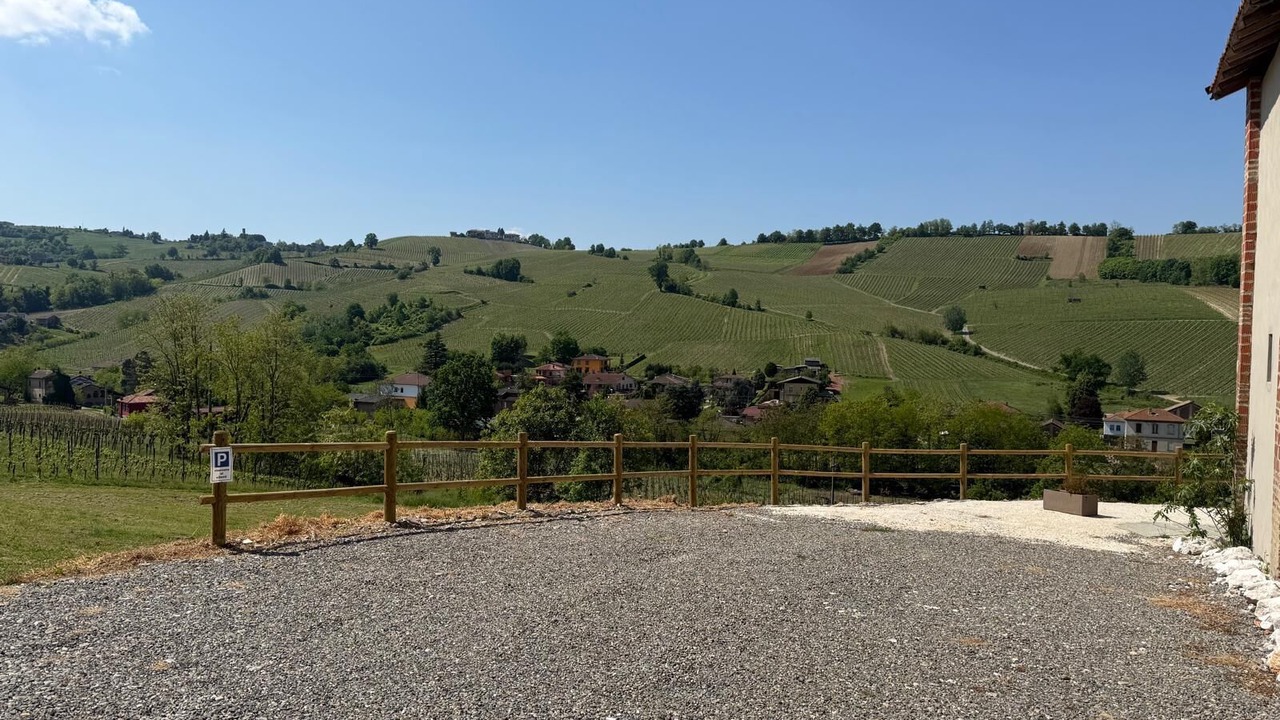 Photo of Others in Torricella Verzate