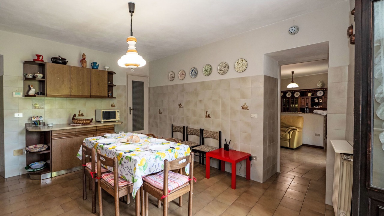 Photo of Bedroom in Mergozzo
