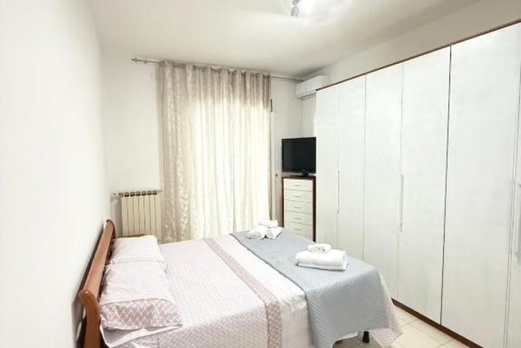 Photo of Bedroom in Portici