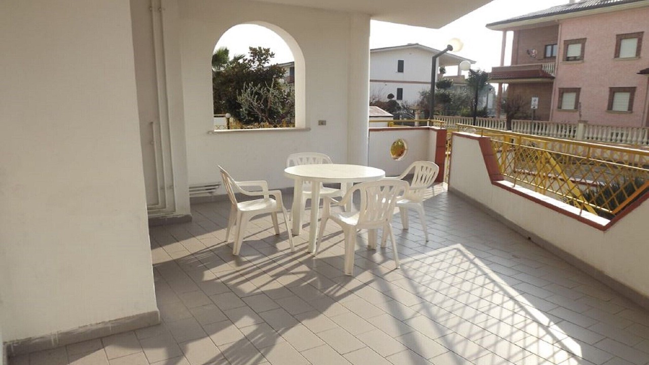 Photo of Patio Balcony in Villa Rosa