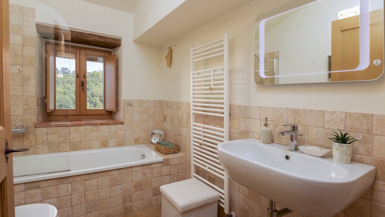 Photo of Bathroom in Force