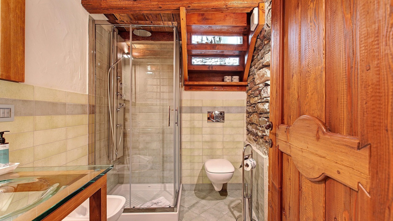 Photo of Bathroom in Plan D'introd