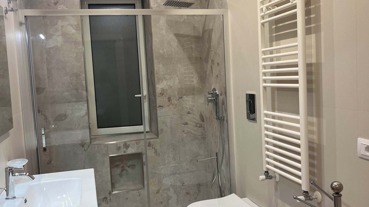 Photo of Bathroom in Naples