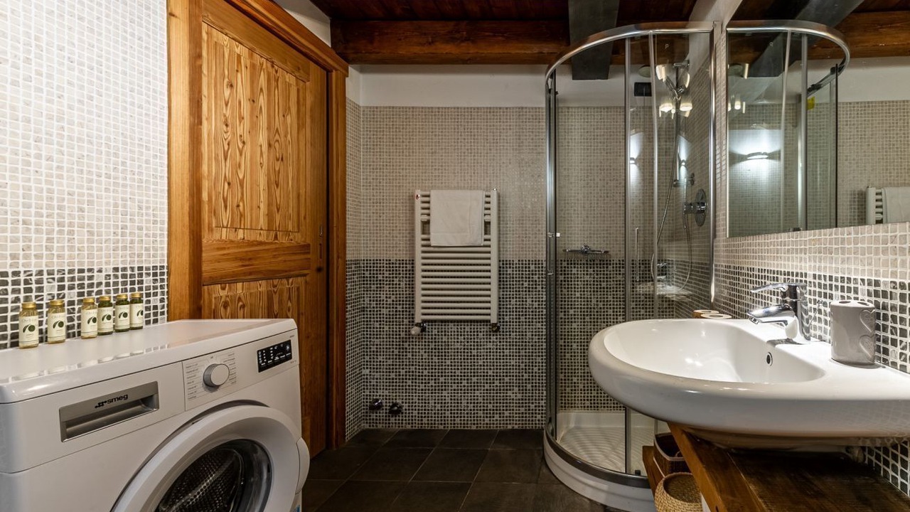 Photo of Bathroom in La Thuile
