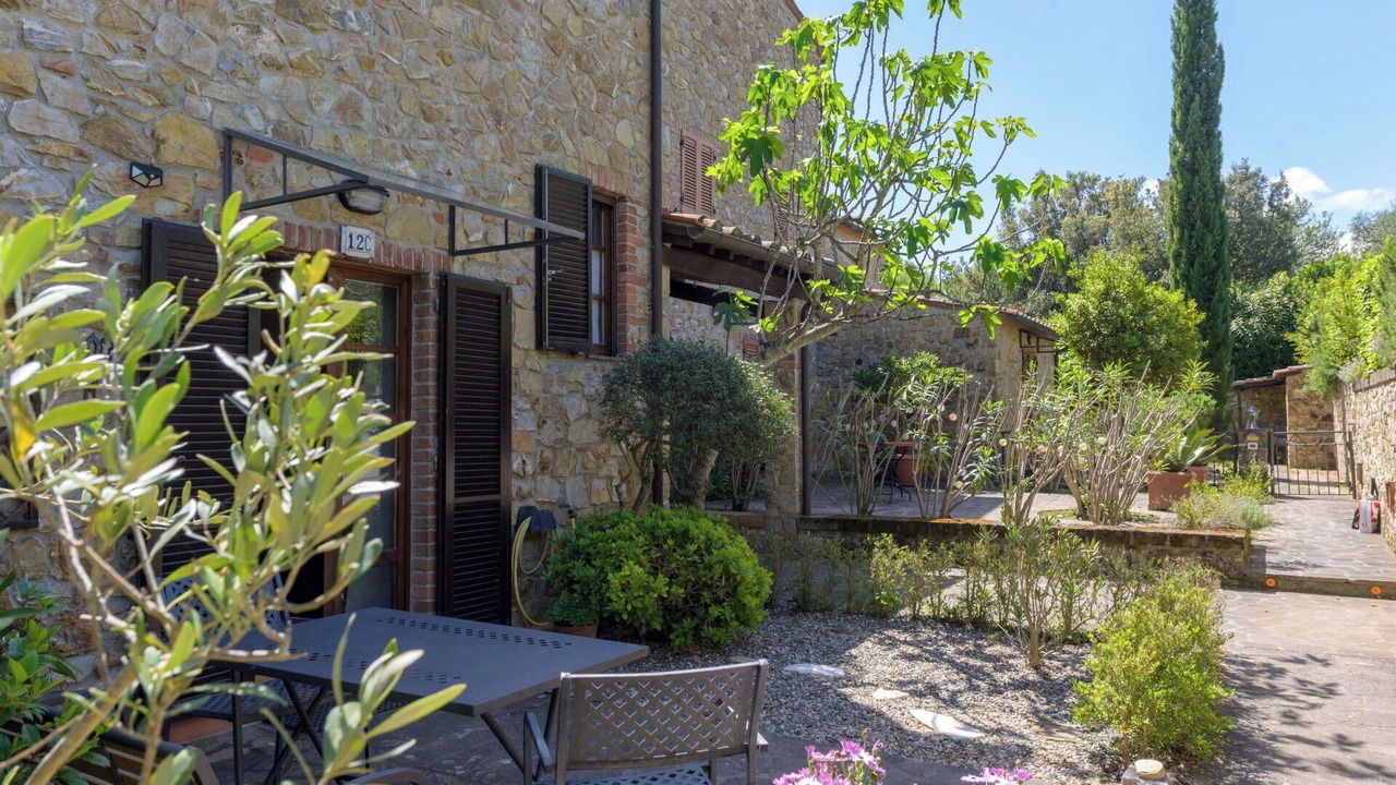 Photo of Outdoor in Giuncarico