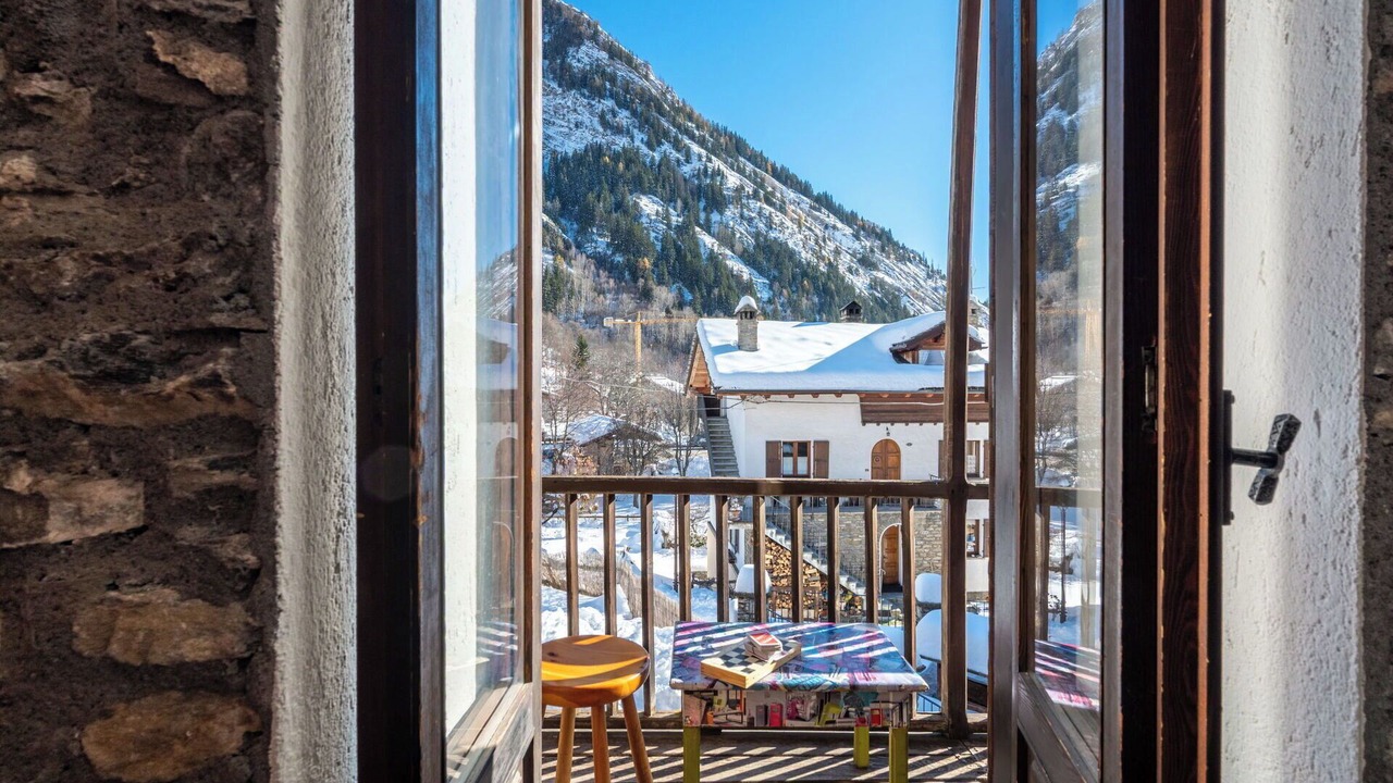 Photo of Patio Balcony in Pre-Saint-Didier