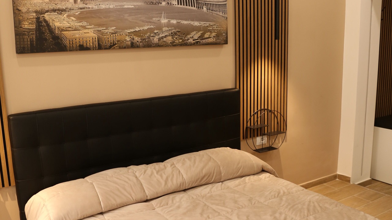 Photo of Bedroom in Naples City Centre