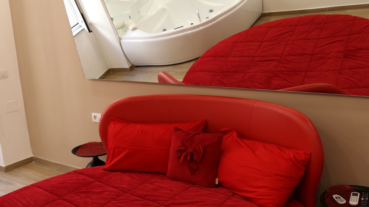 Photo of Bedroom in Naples City Centre