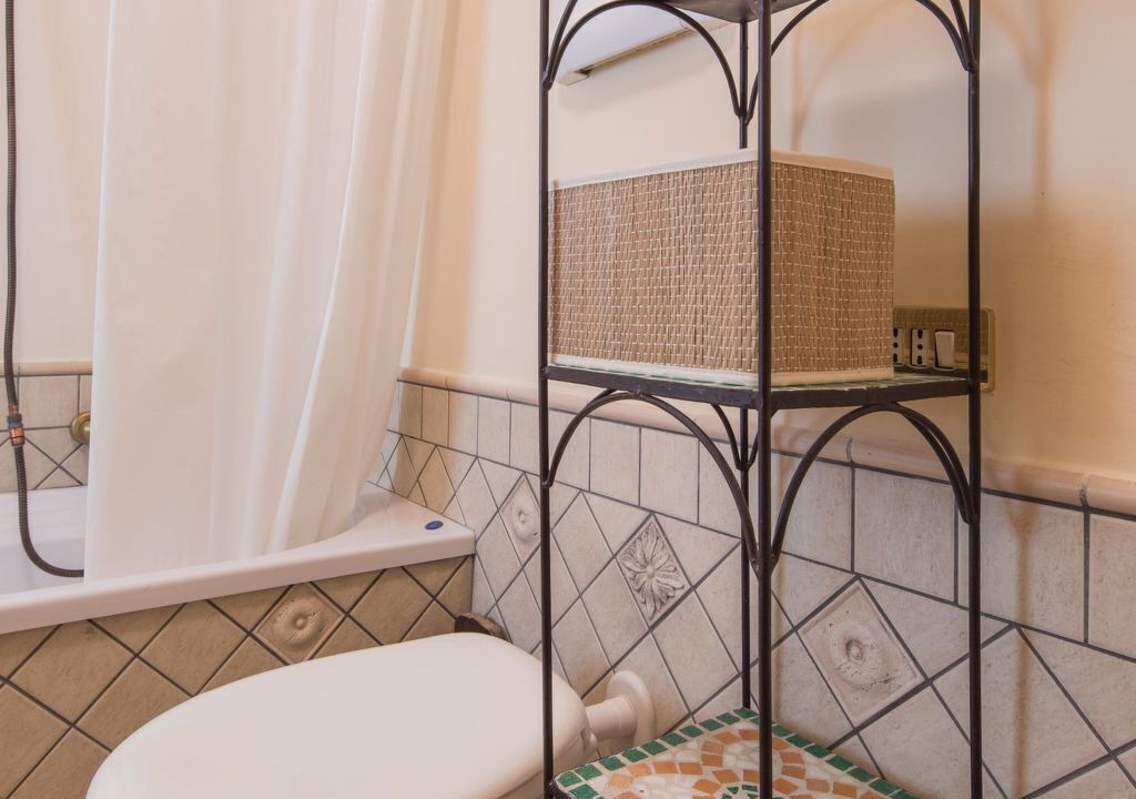 Photo of Bathroom in Sant'Agata de'Goti