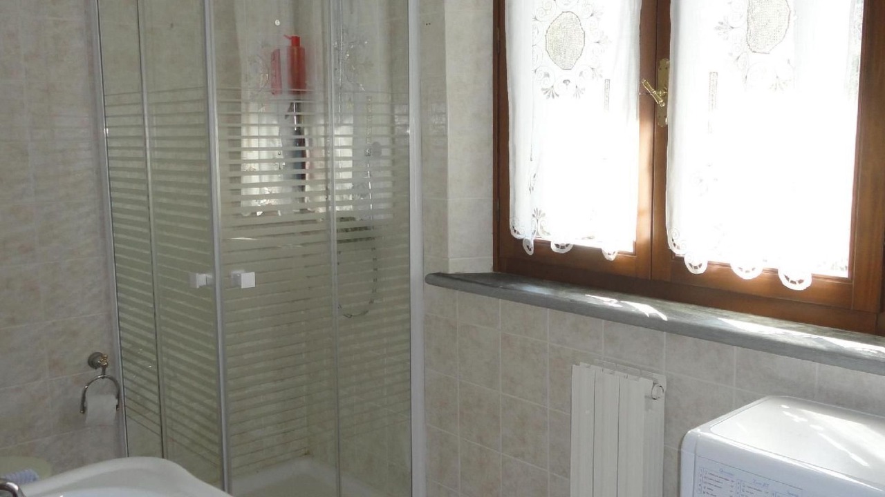 Photo of Bathroom in Monteverdi Marittimo