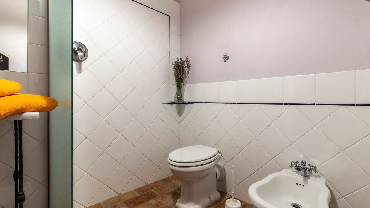 Photo of Bathroom in Poppi