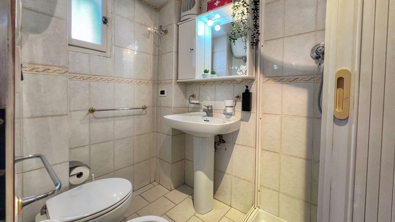Photo of Bathroom in Camucia