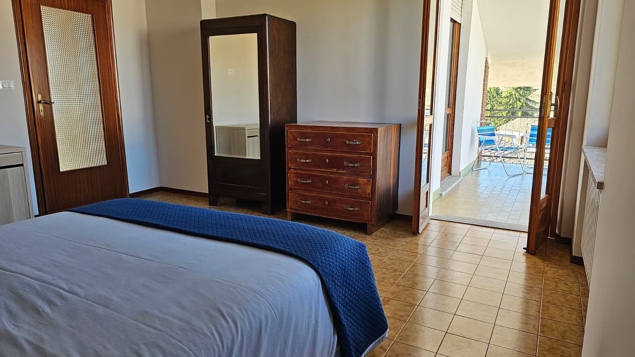 Photo of Bedroom in Montegrosso dʼAsti