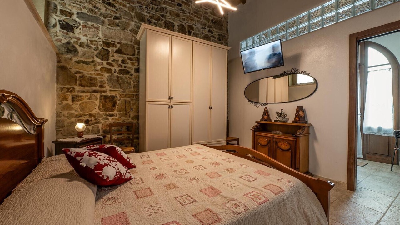 Photo of Bedroom in Montalcino