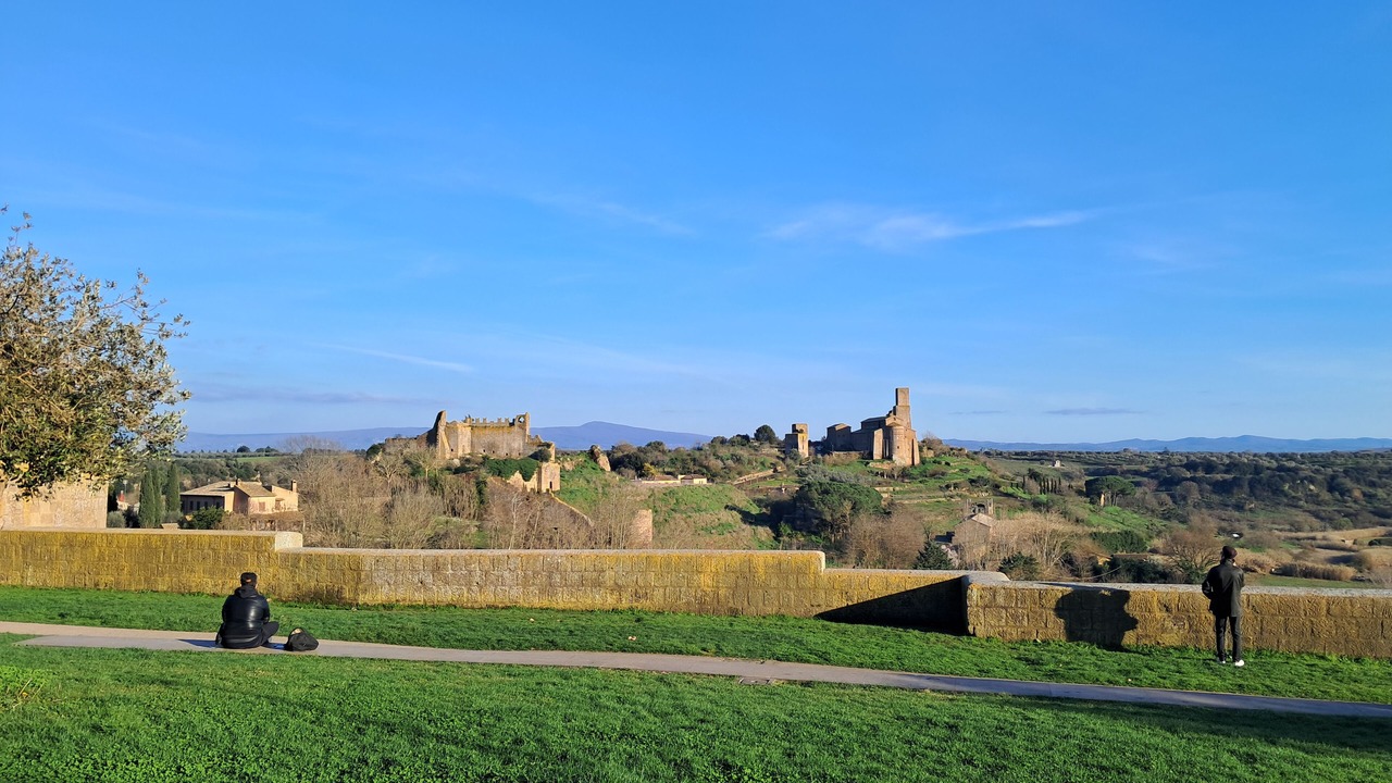 Photo of Others in Tuscania