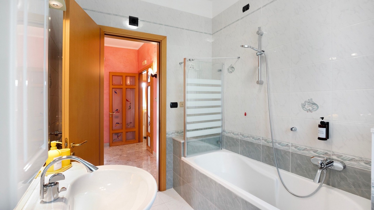Photo of Bathroom in Salerno