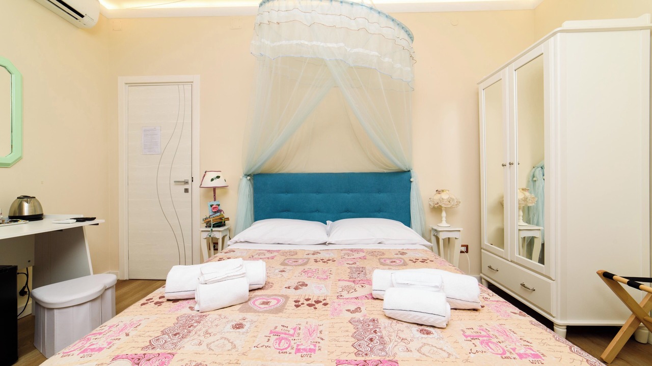 Photo of Bedroom in Pogerola