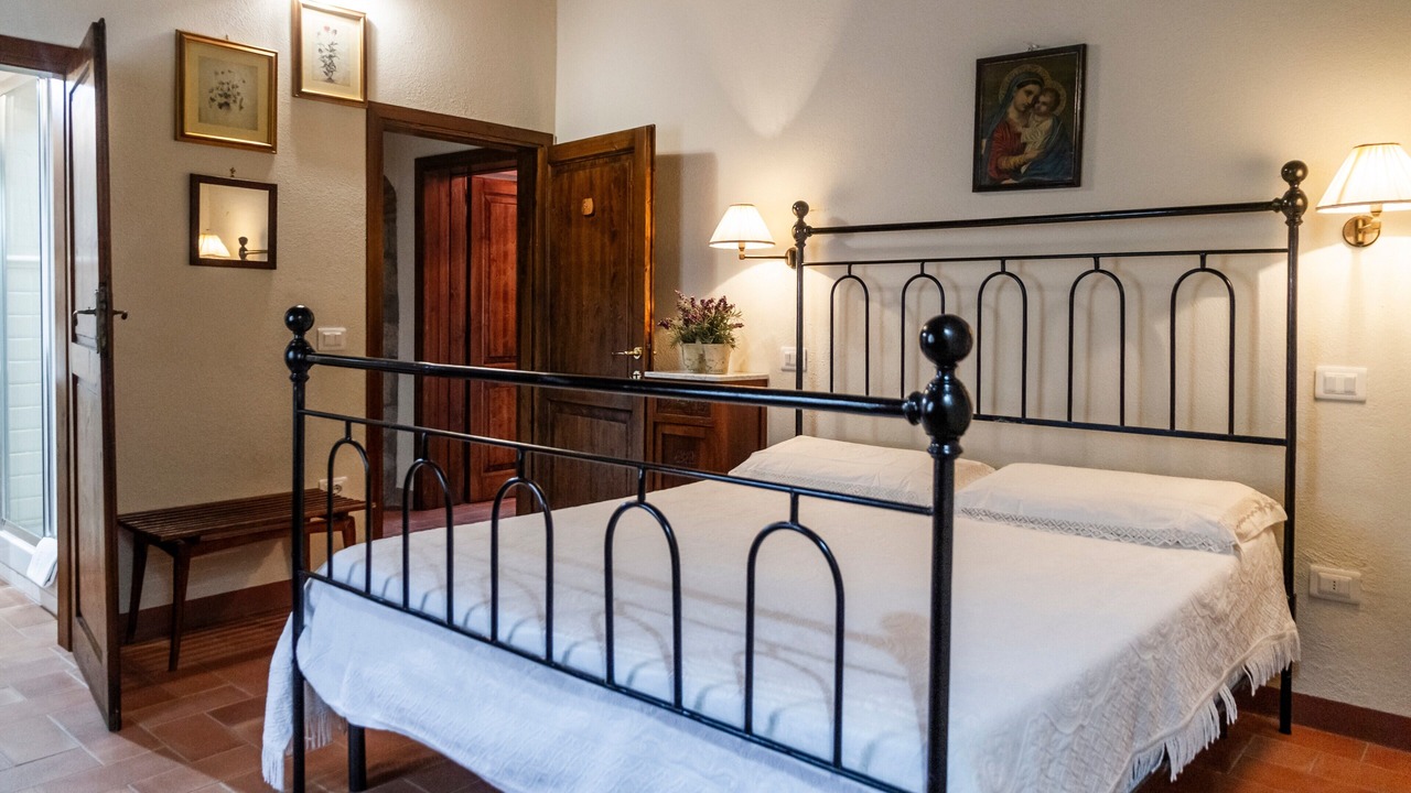 Photo of Bedroom in Torniella