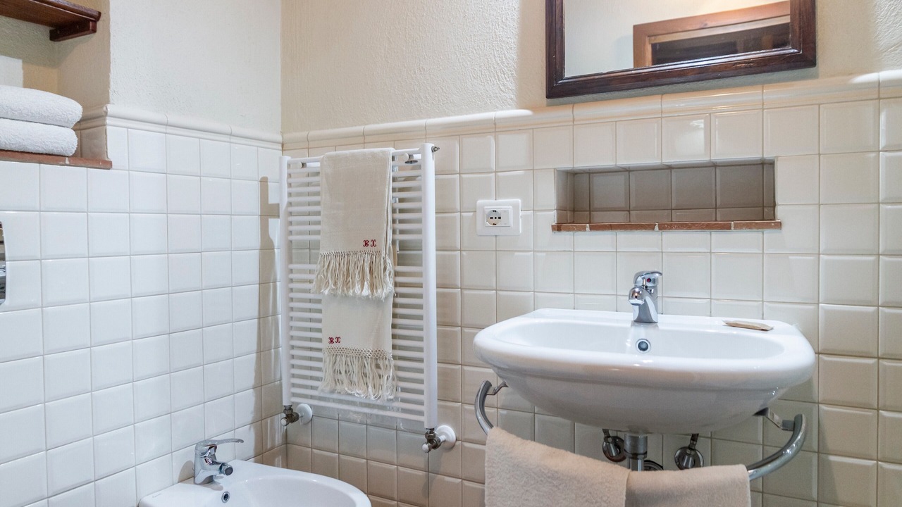 Photo of Bathroom in Torniella