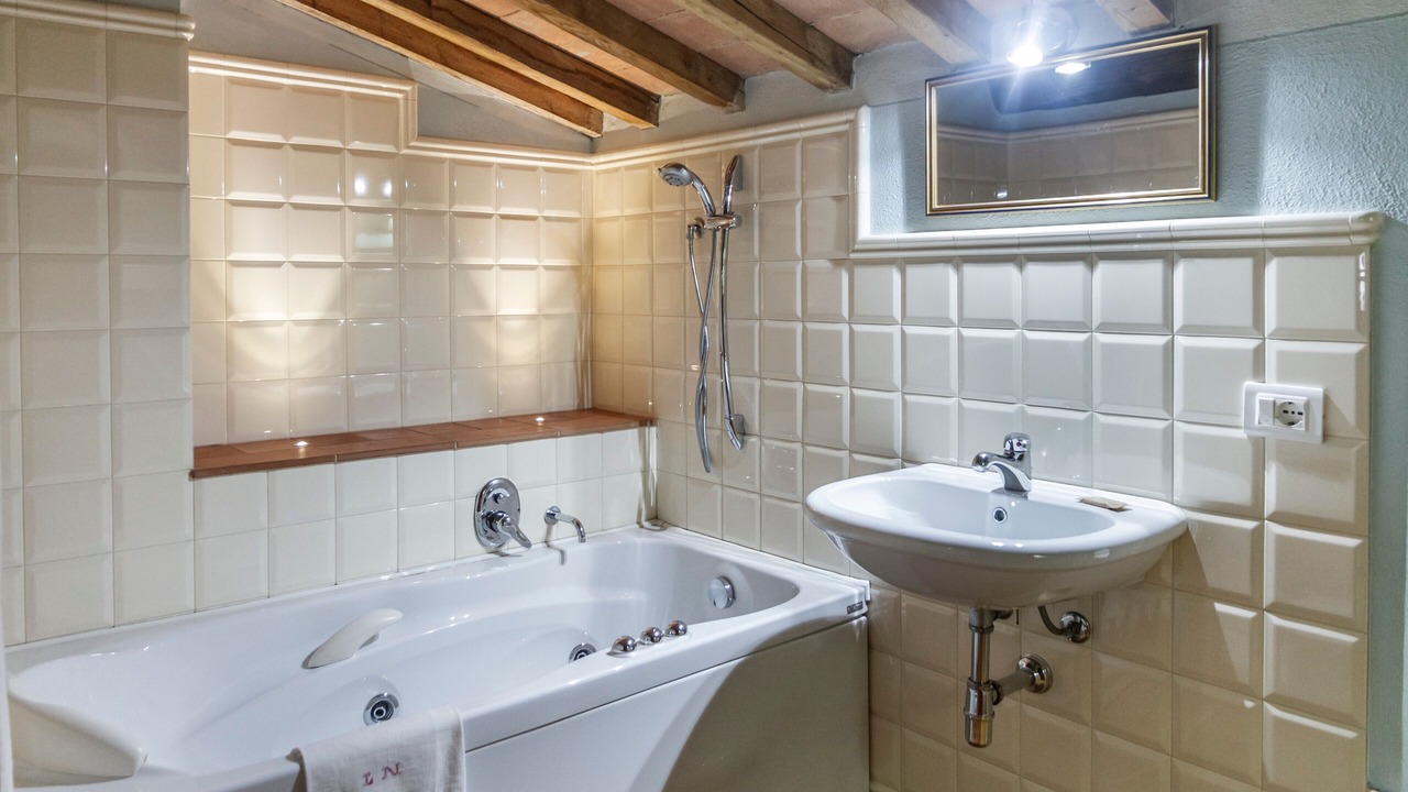 Photo of Bathroom in Torniella