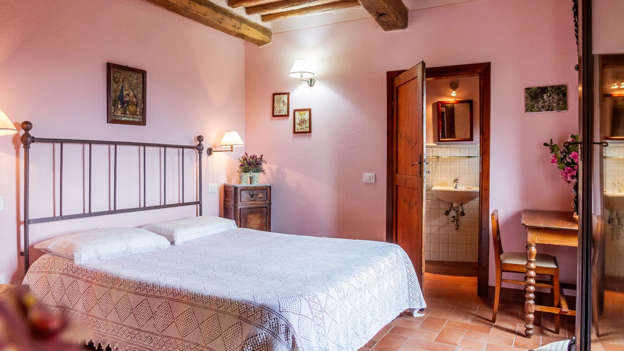 Photo of Bedroom in Torniella